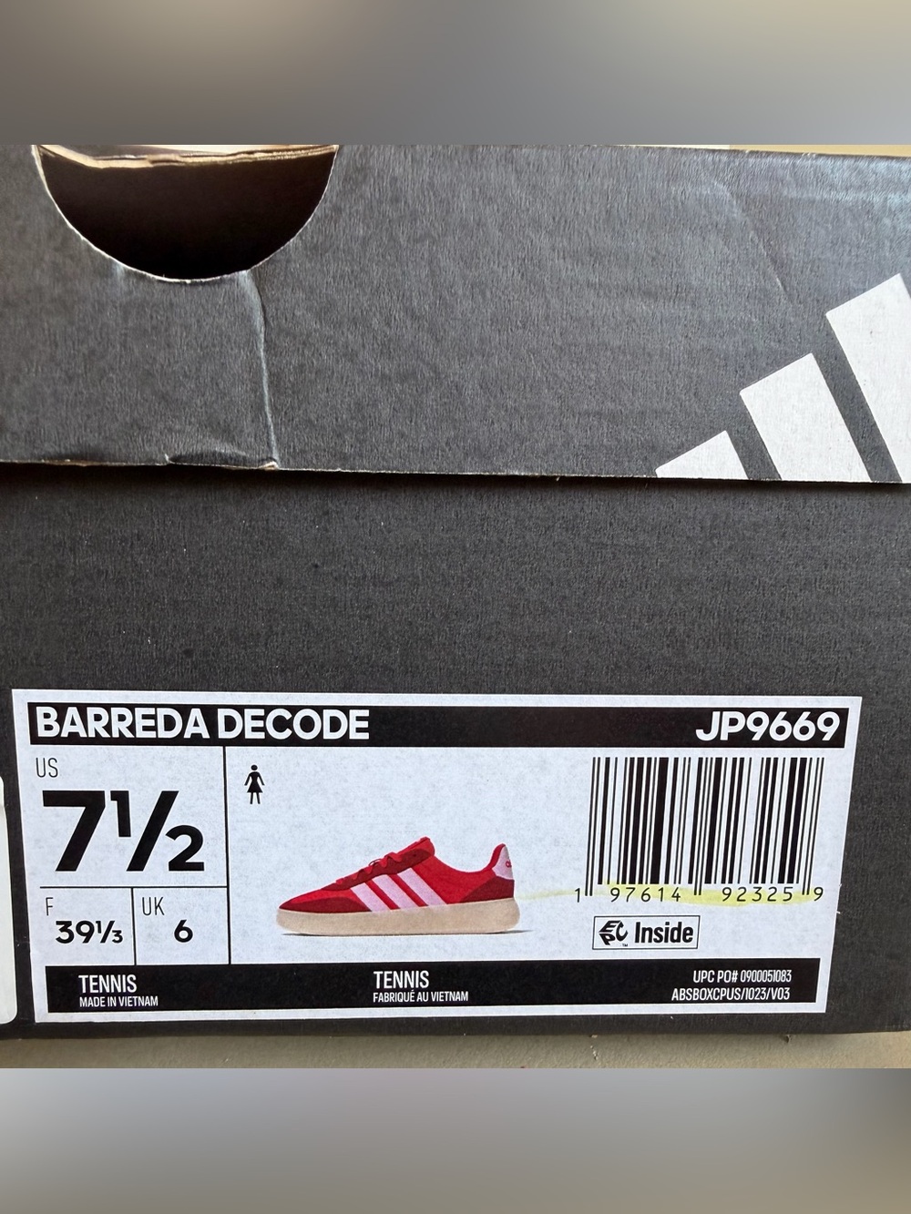 NIB adidas Barreda Red and Pale Pink Sneakers - Picture 5 of 5